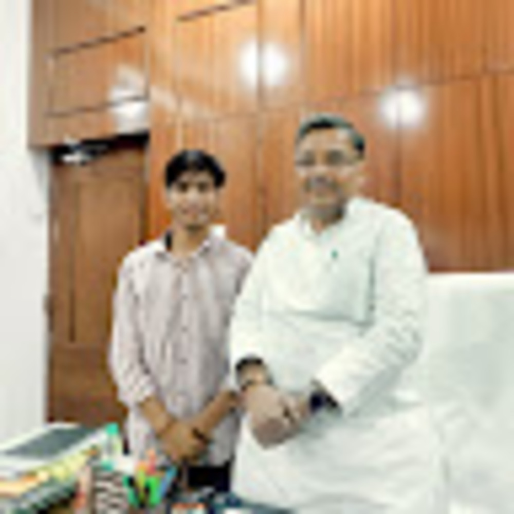 Meet your Posher, Tushar